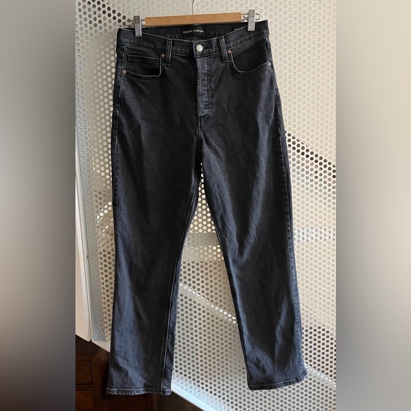 Aritzia Denim Forum The Arlo High Rise Straight Jean Size 28 W and 28L in Black - Picture 2 of 16